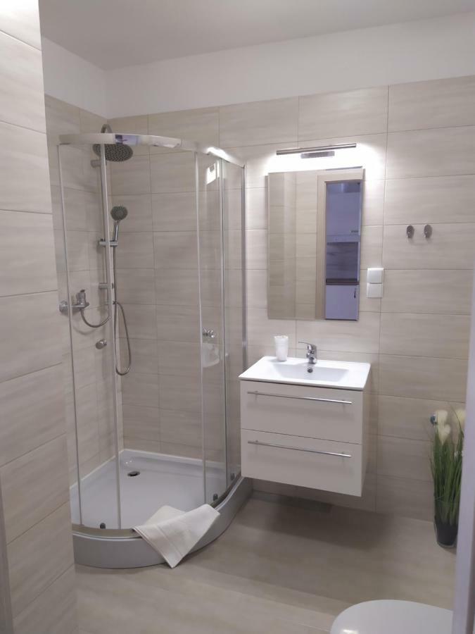 Villa Centro Oswiecim Luaran gambar